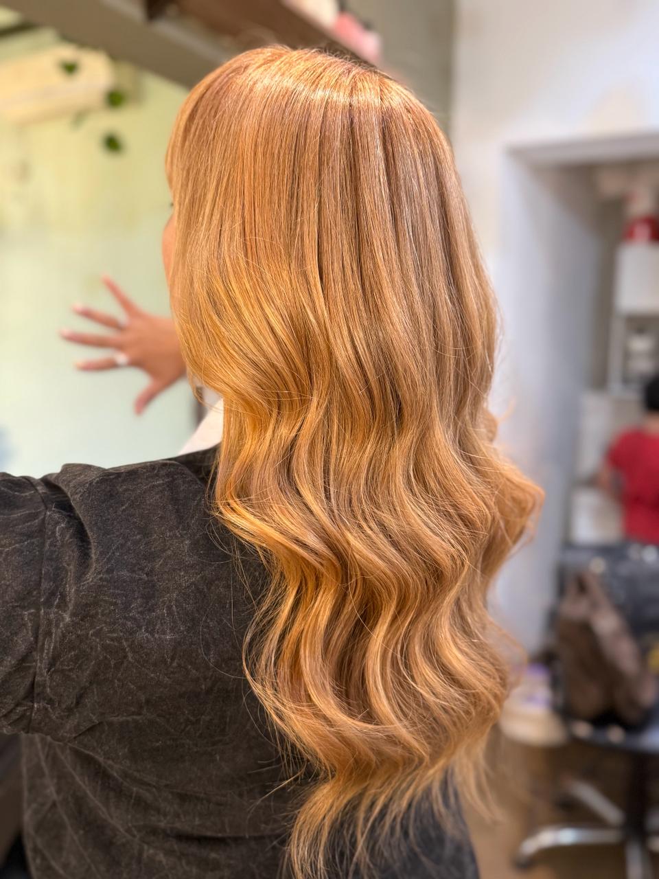 Resultado de color profesional en cabello